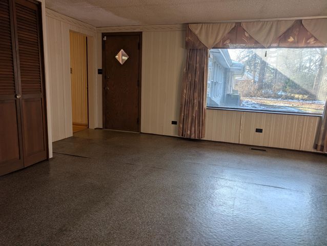 3385 Debbie Lane, Portage, IN 46368