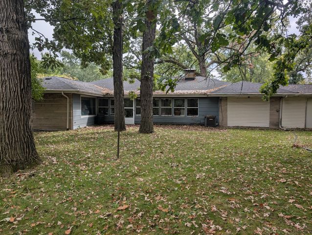 3385 Debbie Lane, Portage, IN 46368