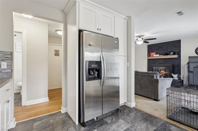 3 Artillery PL, Newport News, VA 23608