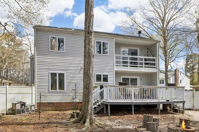 3 Artillery PL, Newport News, VA 23608