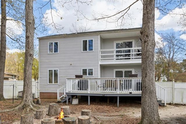 3 Artillery PL, Newport News, VA 23608