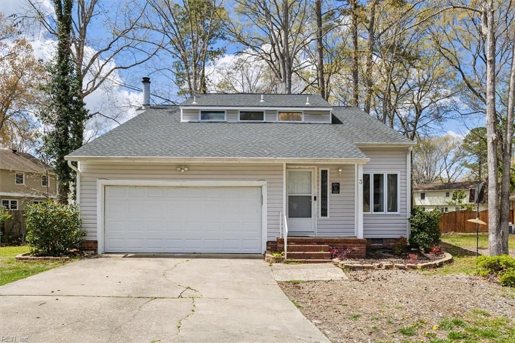 3 Artillery PL, Newport News, VA 23608