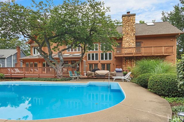 6423 Chickaloon Drive, Mchenry, IL 60050