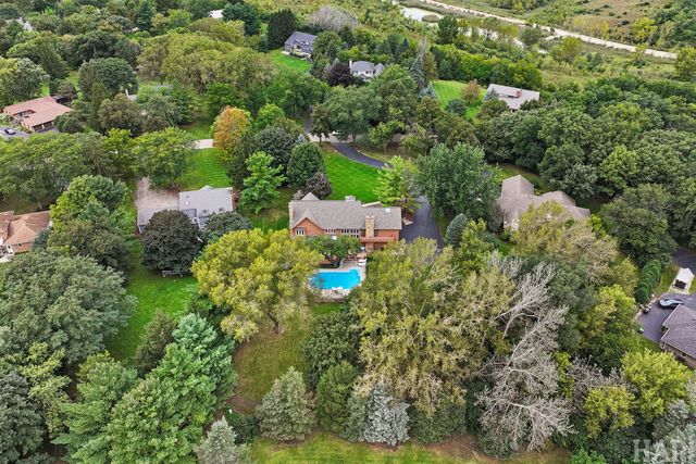 6423 Chickaloon Drive, Mchenry, IL 60050