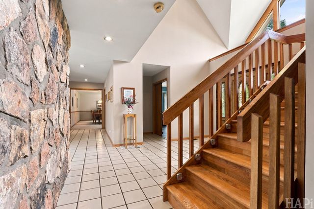 6423 Chickaloon Drive, Mchenry, IL 60050