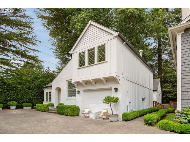 6437 Sw RALEIGHWOOD Ct, Portland, OR 97221