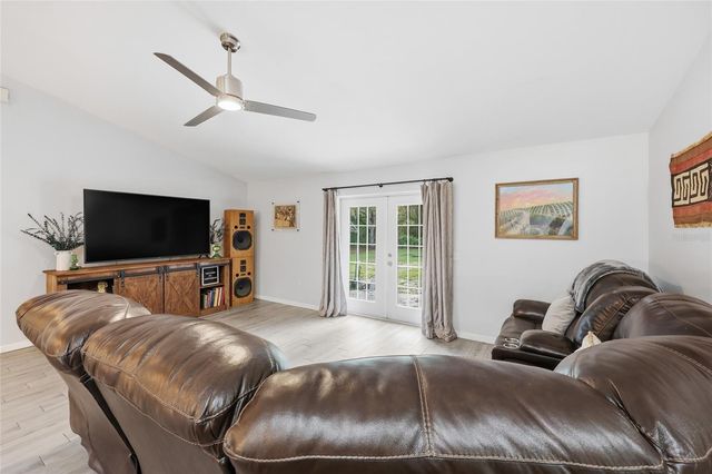 24621 SE 101ST AVENUE, Hawthorne, FL 32640