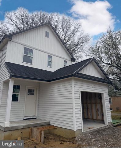 492 ELLIS AVE, Lawnside, NJ 08045