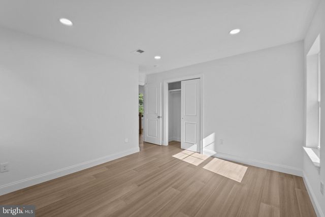 492 ELLIS AVE, Lawnside, NJ 08045