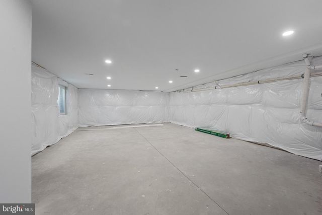 492 ELLIS AVE, Lawnside, NJ 08045