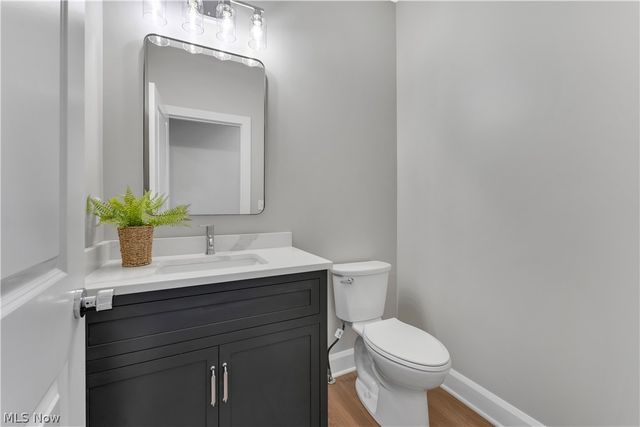 6916 S Raccoon Road, Canfield, OH 44406