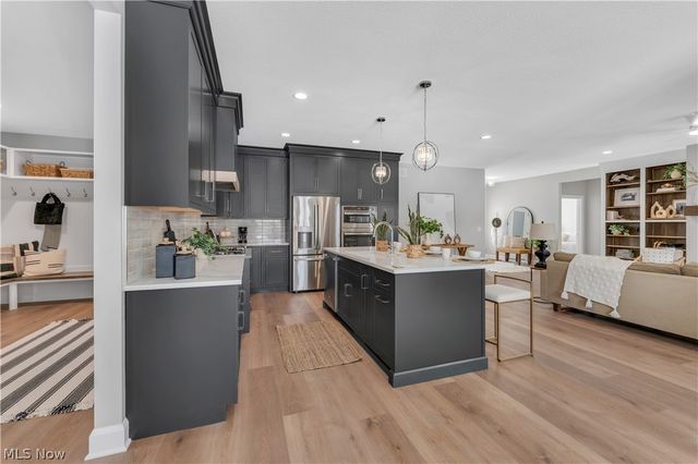 6916 S Raccoon Road, Canfield, OH 44406