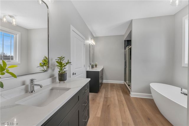 6916 S Raccoon Road, Canfield, OH 44406