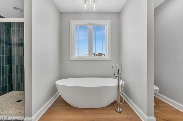 6916 S Raccoon Road, Canfield, OH 44406