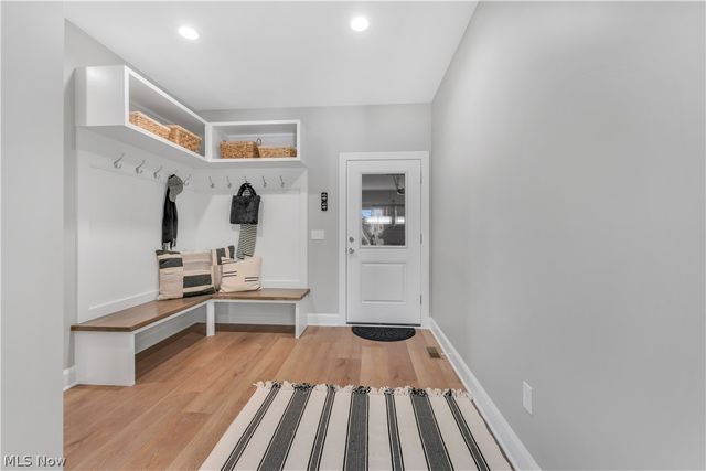 6916 S Raccoon Road, Canfield, OH 44406