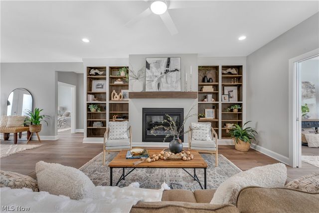 6916 S Raccoon Road, Canfield, OH 44406