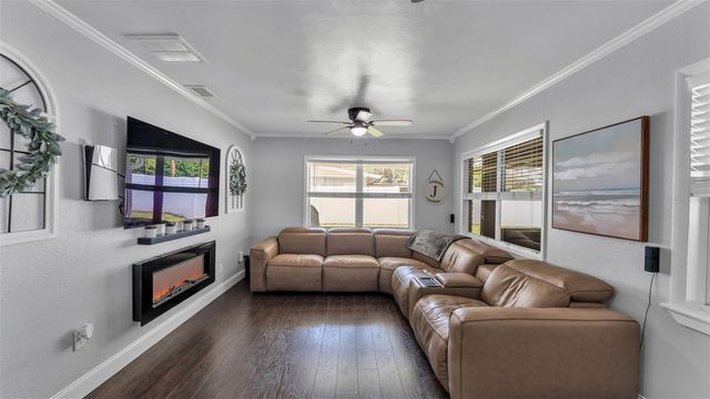 2633 HANDLEY BOULEVARD, Lakeland, FL 33803