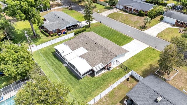 2633 HANDLEY BOULEVARD, Lakeland, FL 33803