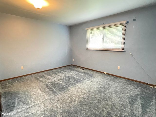 53971 Shelby Road, Shelby Twp, MI 48316