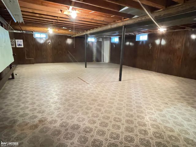 53971 Shelby Road, Shelby Twp, MI 48316