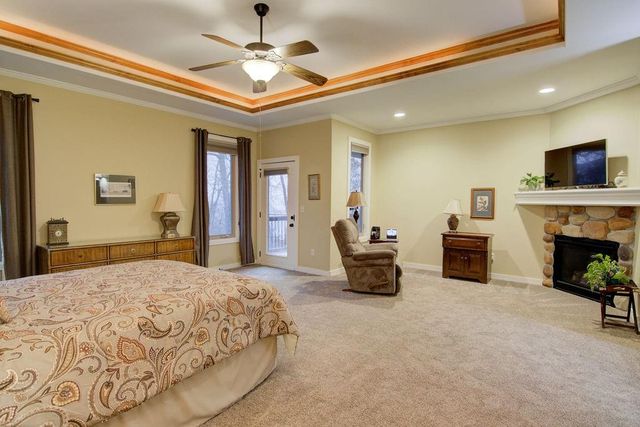 6819 Woodstock Court, Shawnee, KS 66218