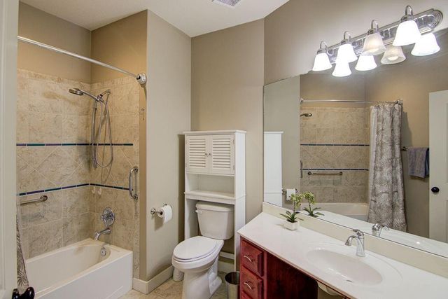 6819 Woodstock Court, Shawnee, KS 66218