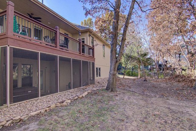 6819 Woodstock Court, Shawnee, KS 66218