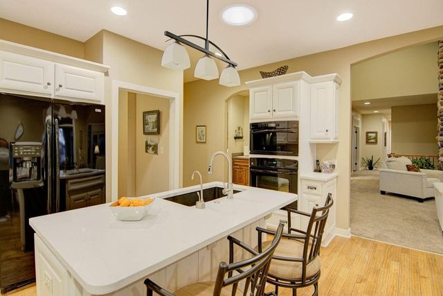 6819 Woodstock Court, Shawnee, KS 66218