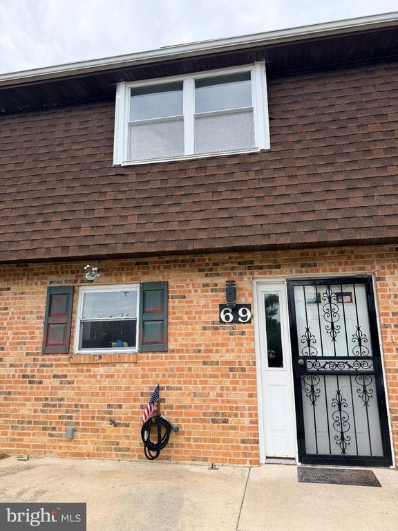 69 LA CASCATA TNHS, Clementon, NJ 08021