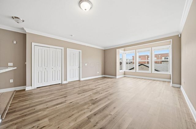 925 Ingleside Avenue, 207, Columbus, OH 43215