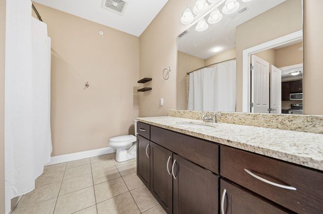 925 Ingleside Avenue, 207, Columbus, OH 43215