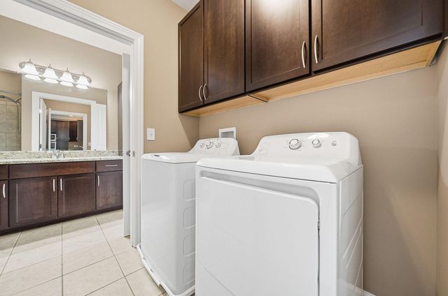 925 Ingleside Avenue, 207, Columbus, OH 43215