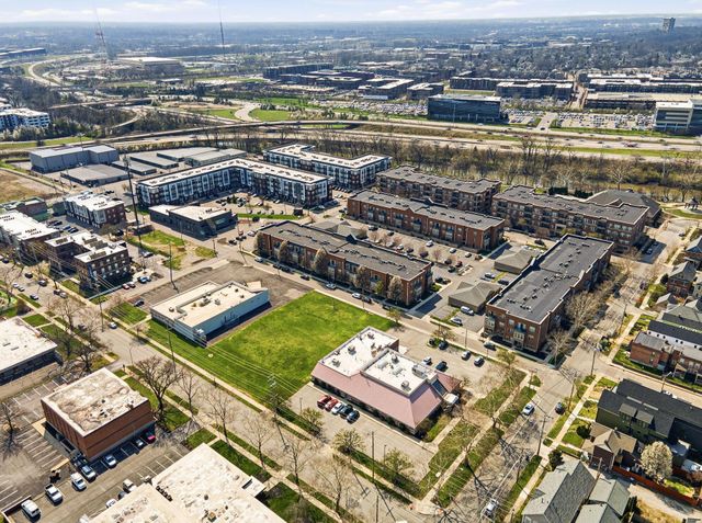 925 Ingleside Avenue, 207, Columbus, OH 43215