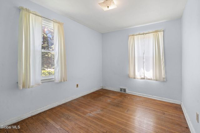 109 Elliott Avenue, Schenectady, NY 12304