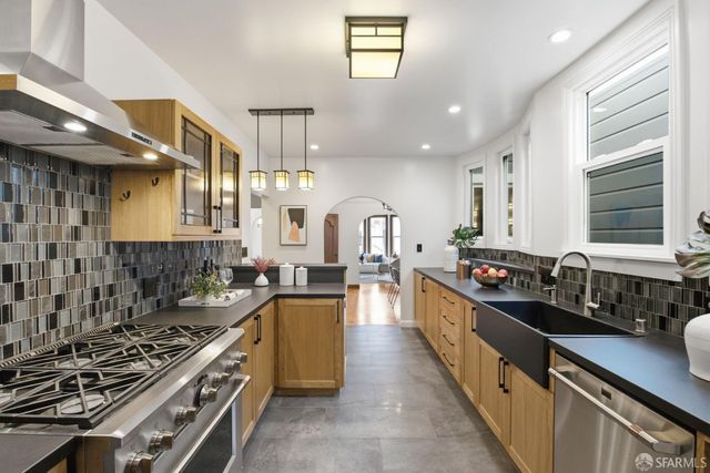 1475 30th Avenue, San Francisco, CA 94122