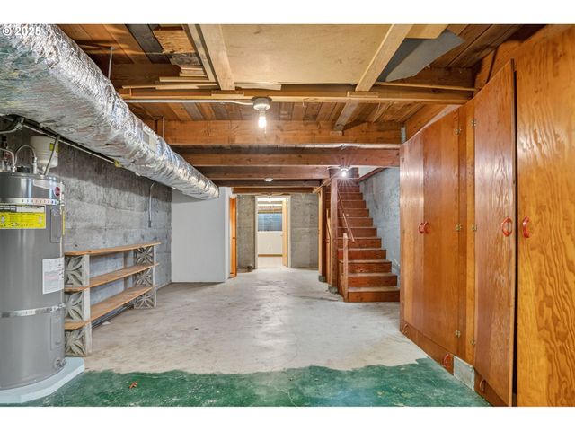 5116 Ne 41ST Ave, Portland, OR 97211