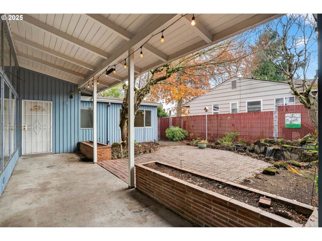 5116 Ne 41ST Ave, Portland, OR 97211