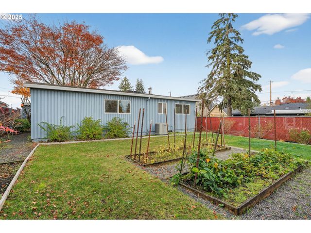 5116 Ne 41ST Ave, Portland, OR 97211