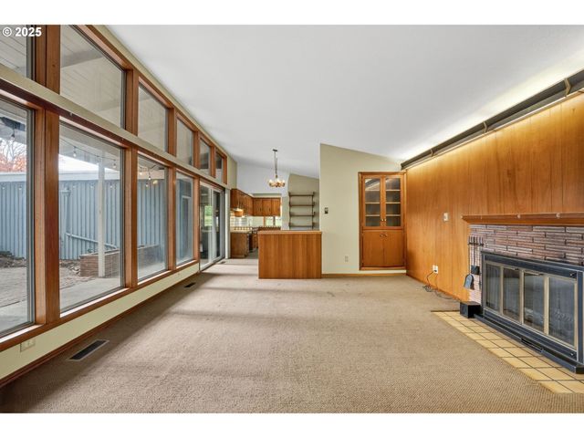 5116 Ne 41ST Ave, Portland, OR 97211