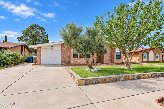 3221 WAYSIDE Street, El Paso, TX 79936