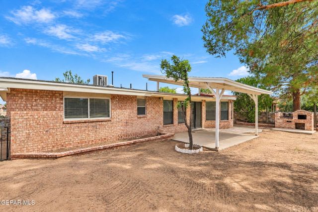 3221 WAYSIDE Street, El Paso, TX 79936