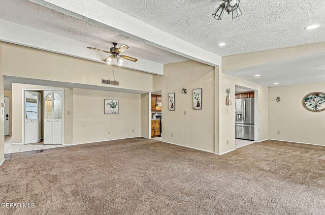 3221 WAYSIDE Street, El Paso, TX 79936