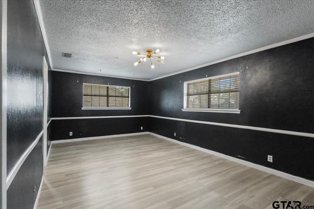 4846 Walnut Hill Dr, Flint, TX 75762