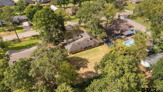 4846 Walnut Hill Dr, Flint, TX 75762