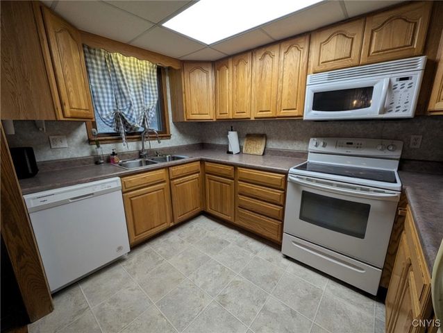 911 Purdy Hill Road, Hartsville, NY 14843