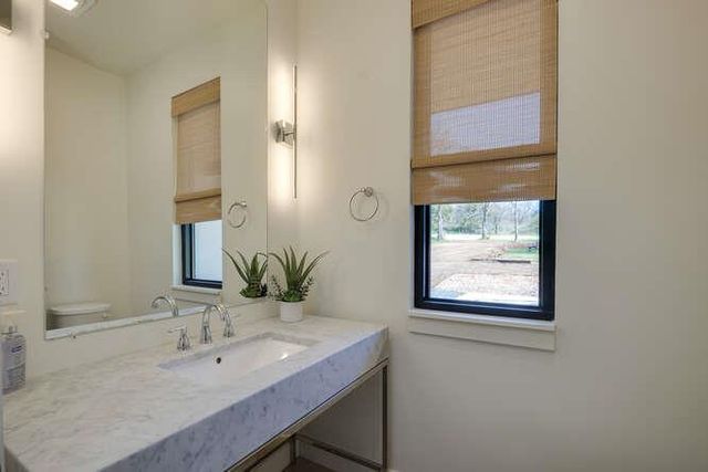 614 Pecan Creek DR, Horseshoe Bay, TX 78657