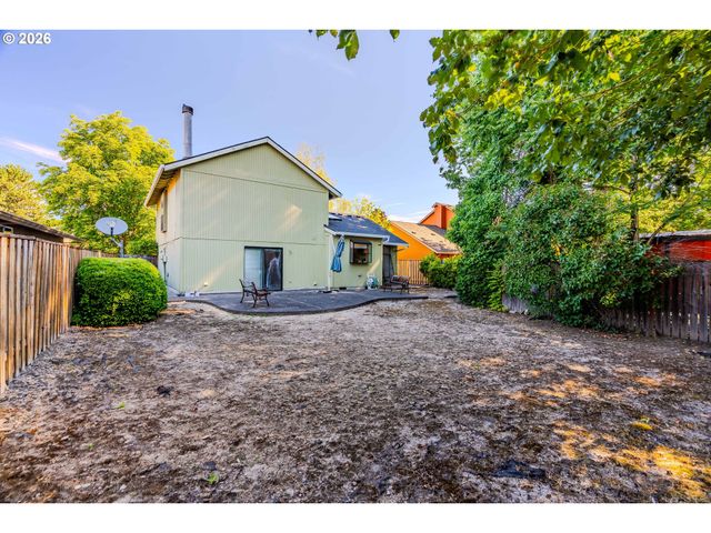 16076 Nw OAK HILLS Dr, Beaverton, OR 97006