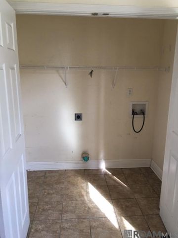 2021 Piety St, New Orleans, LA 70117