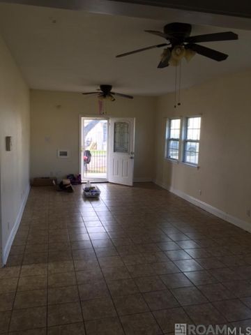 2021 Piety St, New Orleans, LA 70117