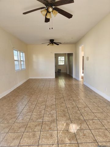 2021 Piety St, New Orleans, LA 70117